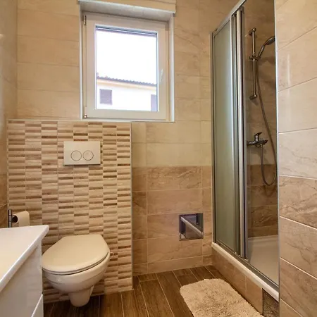 Charming Aurora With Private Pool 200m From The For Up To 10 Persons - Wiibuk *