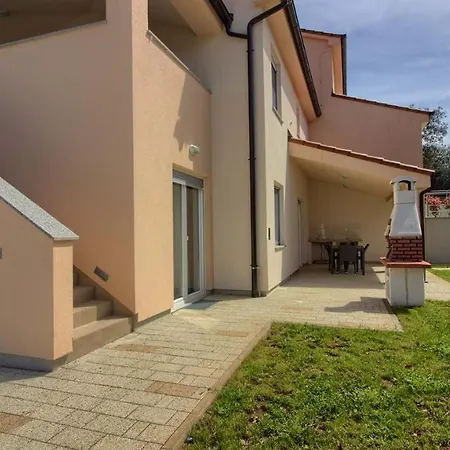 Charming Aurora With Private Pool 200m From The For Up To 10 Persons - Wiibuk *