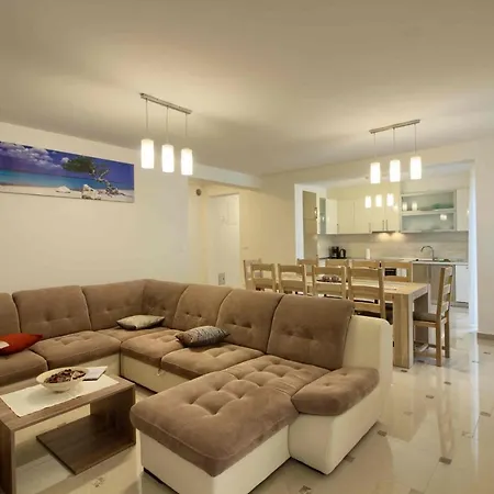 Charming Aurora With Private Pool 200m From The For Up To 10 Persons - Wiibuk Vila Banjole